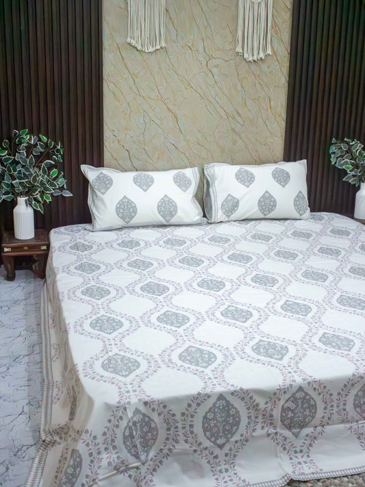 Motif Jaal Handlook Bedsheet - The Comfy Dreams