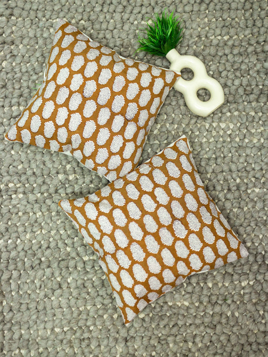 Hand Block Buti Cushion Cover - The Comfy Dreams