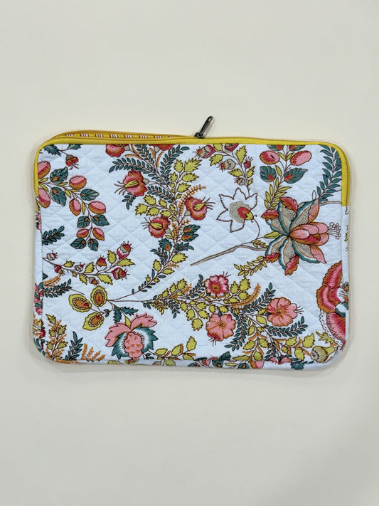 Sunset Petals Quilted Sleeve Bag - The Comfy Dreams